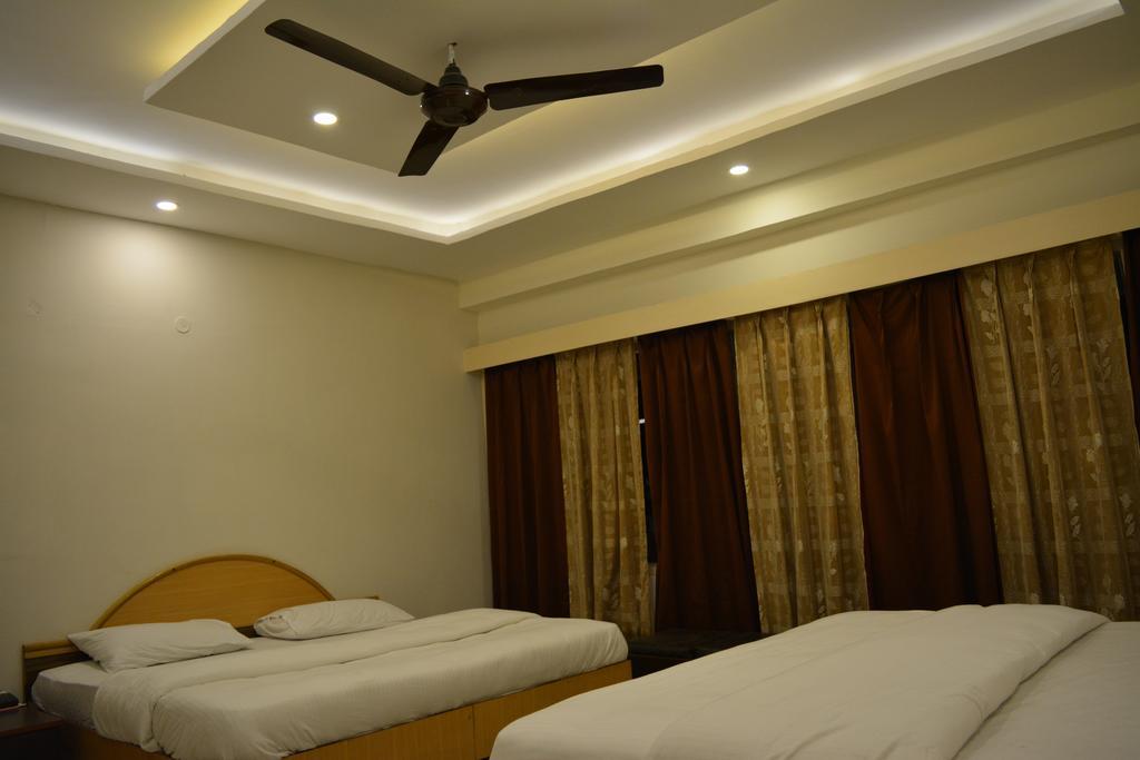 Hotel Mansarover International Haridwār Chambre photo